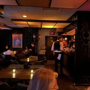 Bryant's Cocktail Lounge