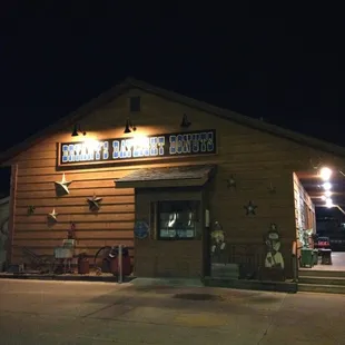 Early mornin' donut shop!