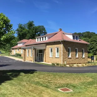 The carriage house