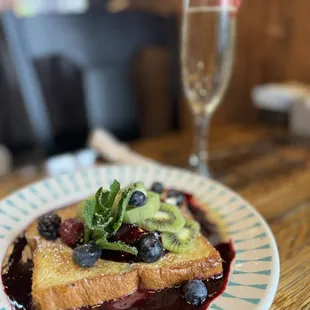 Blackberry Kiwi French Toast