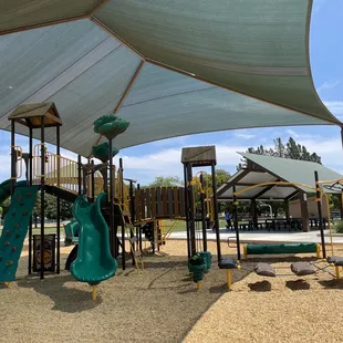Big kid play structure