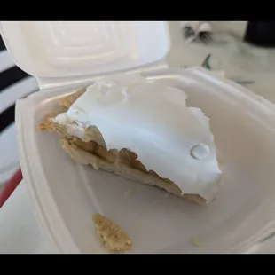 Banana pudding pie
