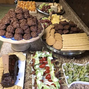 BLT skewers and cocoa-oat bites and more