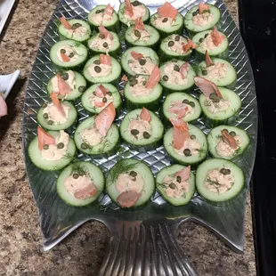 Smoked salmon cucumber cups