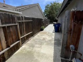 Bossman's Trash Hauling