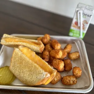 Kids menu- grilled cheese