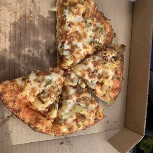 Pineapple jalapeño pizza