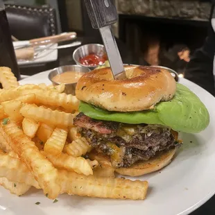 BT PRIME BURGER with fries