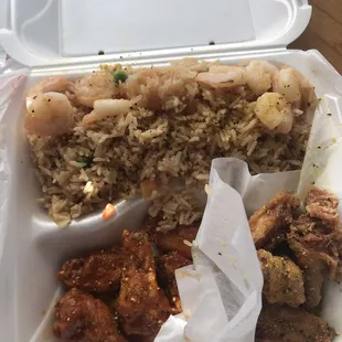 10 PC, Hot Lemmon Pepper/ Mild with Shrimp fried Rice Combo. 10.99