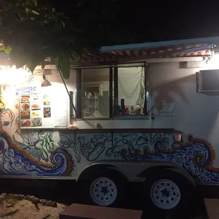 tacos, outside