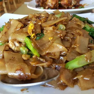 Pad See Ew
