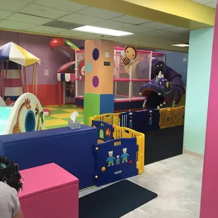 Awesome location. Great for kids ! And the lady at the front desk has awesome customer service