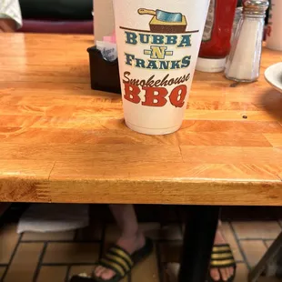 Food so bad I can&apos;t recommend anything.