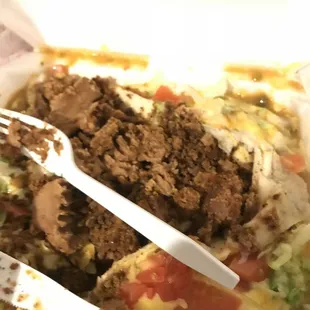 Someone has to explain to me how this is what's we've come 2.. What the fuck is this.. I spent $20 on this and some chili cheese...