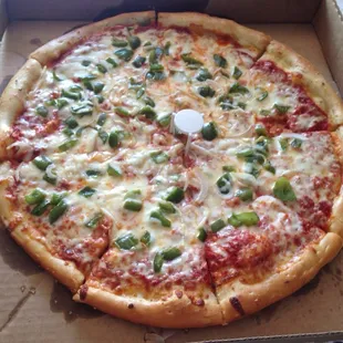 Green pepper and onion 16" pizza.