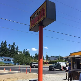 Delicious burgers, beautiful atmosphere.