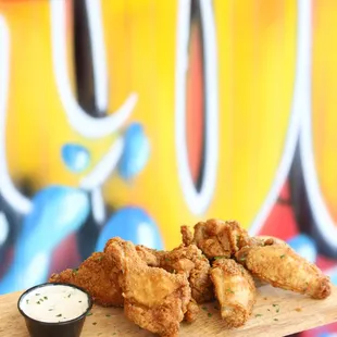 chicken wings and fried chicken, bbq chicken, bbq wings, chicken, chicken wings, fried chicken, poultry, food, fried chicken wings