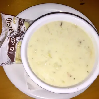 Old Fashioned New England Clam Chowder