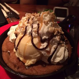 Chocolate Chip Cookie Sundae