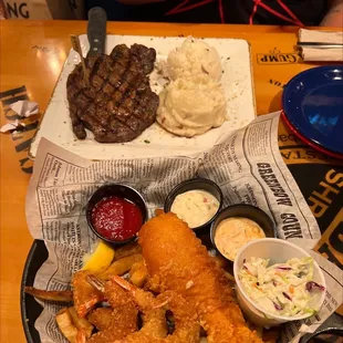 Forrest 's Seafood Feast