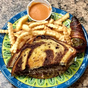 Patty melt and Texas Twinkie to go