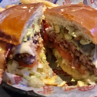 Bacon Guacamole Burger*
