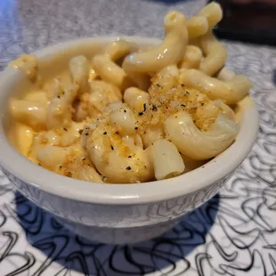 Side of mac n cheese