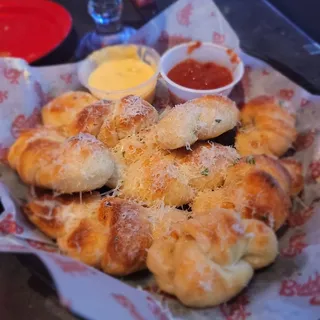 Garlic Knots