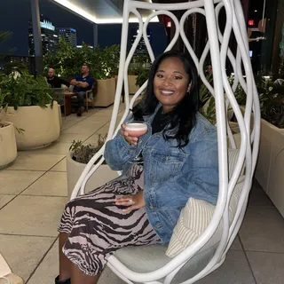 Mandisa T.