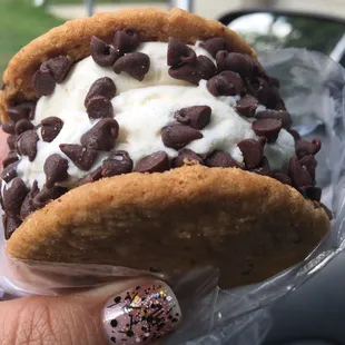 They got ice cream sandwiches!