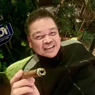 Dan C.