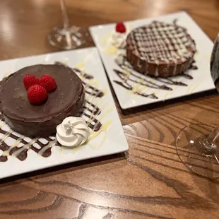 valentine&apos;s day desserts