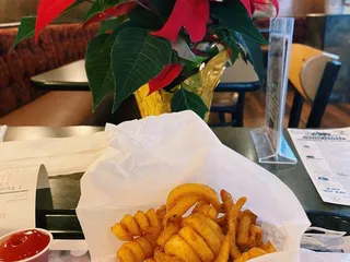 Roberts Frozen Custard