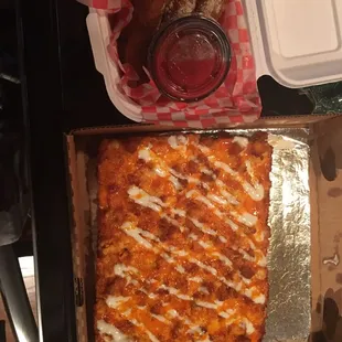 Omg the cheese sticks were amazing! So was the pizza!