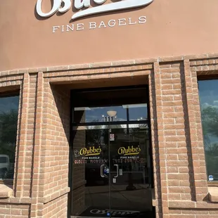 Outside view of bagel shop