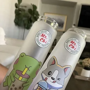 glass bottles that come with drinks