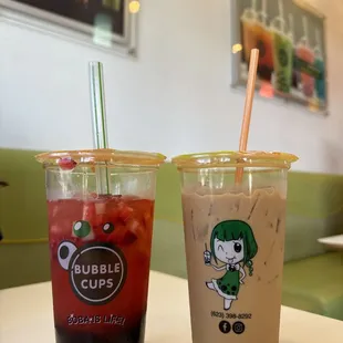 Large Vietnamese Coffee &amp; Large Strawberry passion fruit tea with Boba