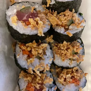 Crunchy Avocado Roll