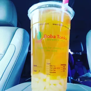 Passion fruit green tea with lychee jelly