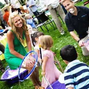 Nancy O'Dell with daughter