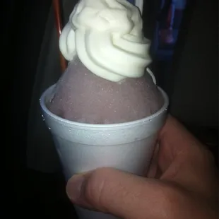 Purple delight - with ice cream in top