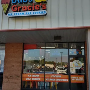 Bubs and Gracie's Ice Cream and Cookies