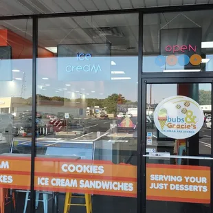 Bubs and Gracie's Ice Cream and Cookies