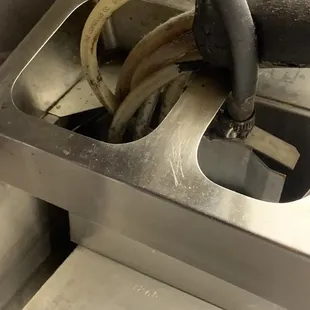 8-24-19These are the soda lines dusty moldy And then goes into the ice also