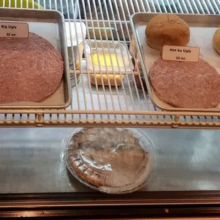 Hamburger case at Bub&apos;s