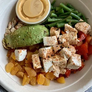 Paleo Bowl with brown rice and tofu