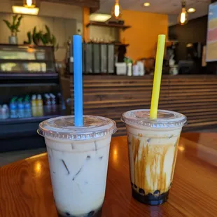 Left: North West Fog &amp; Right: Roaring Tiger - 20oz Specialty Tea Drink