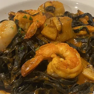 Seafood ink pasta