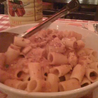 Spicy Chicken Rigatoni