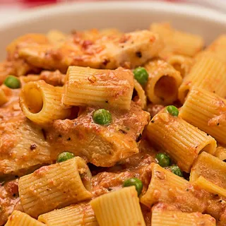 Spicy Chicken Rigatoni